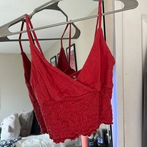 Me to We pink cropped tank